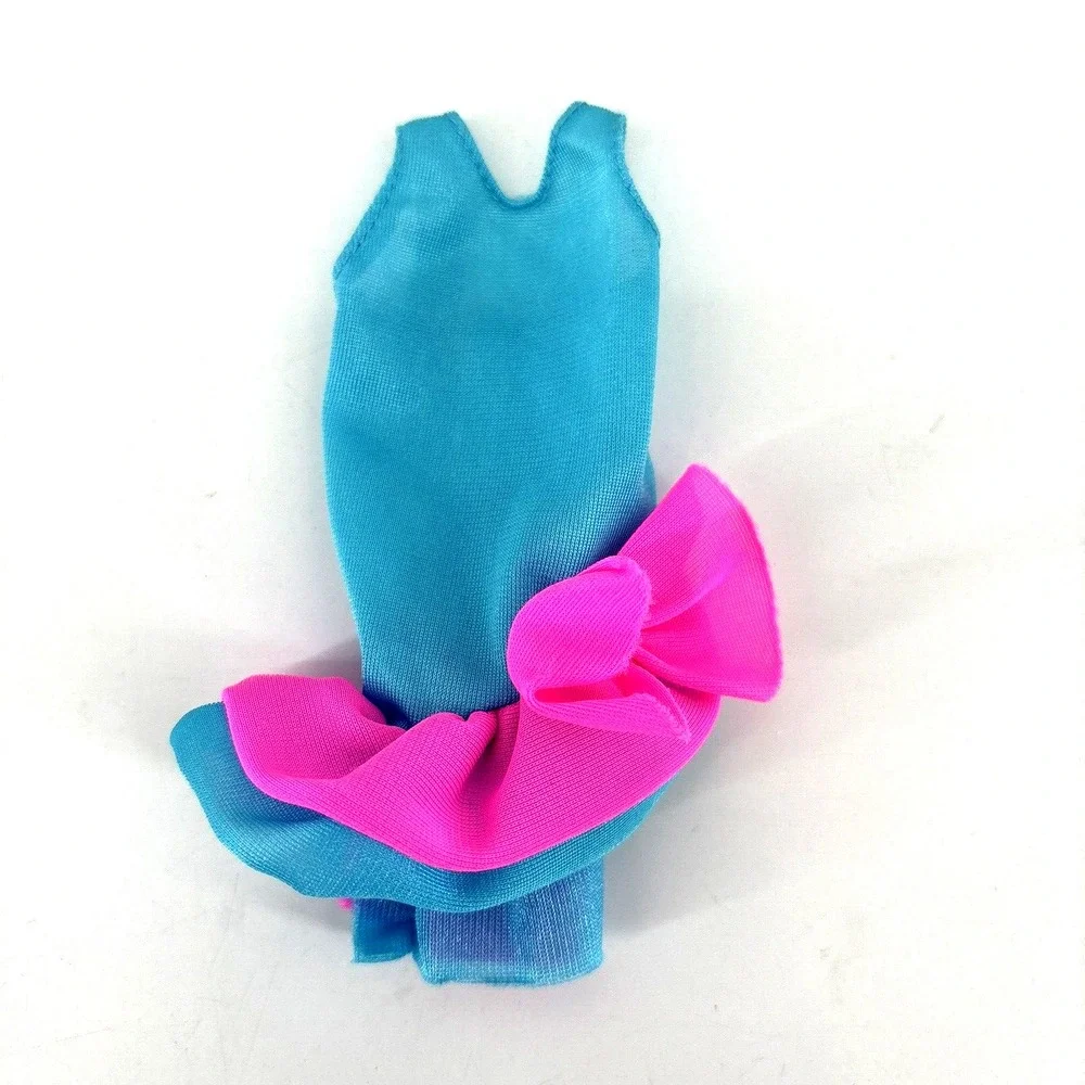 Vintage Barbie Aqua Blue and‎ Pink Figure Skating Outfit Dress w Bow